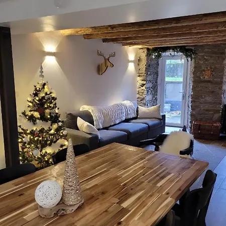 Atypique Et Cosy Apartamento Bagnères-de-Luchon